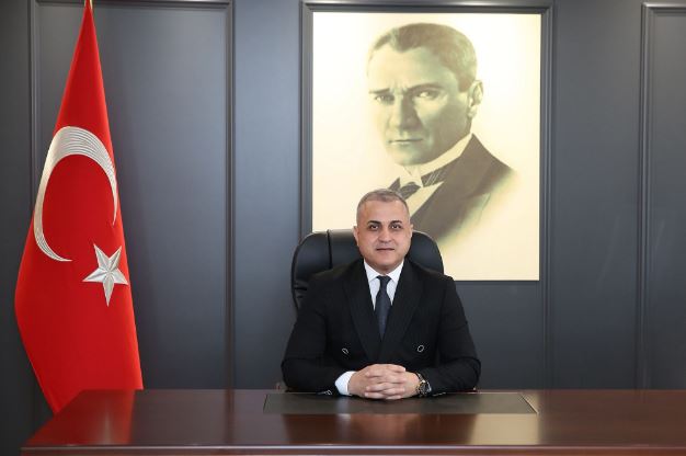 Kaymakamımız Mustafa ANTEPLİOĞLU’ndan 2024-2025 Eğitim-Öğretim Yılı Karne Töreni Mesajı